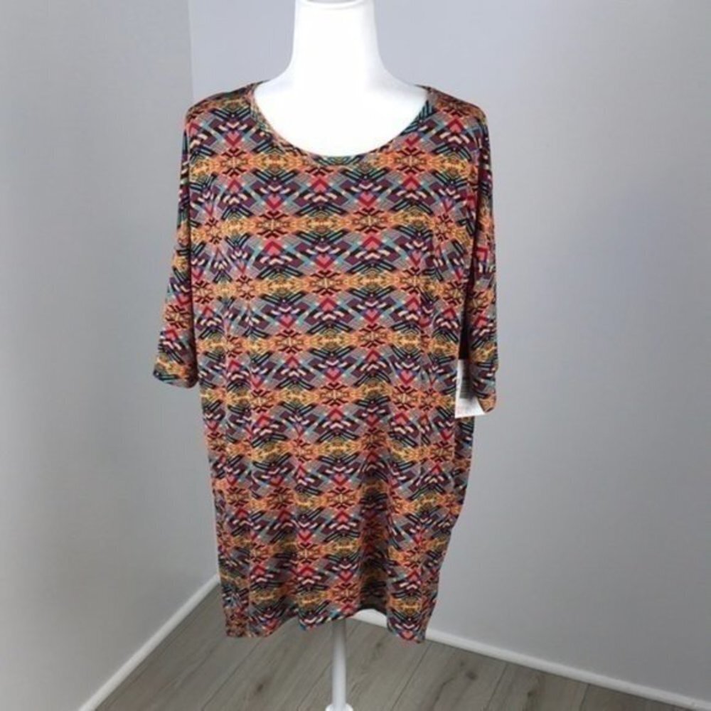 LuLaRoe Irma Short Sleeve Top Size M